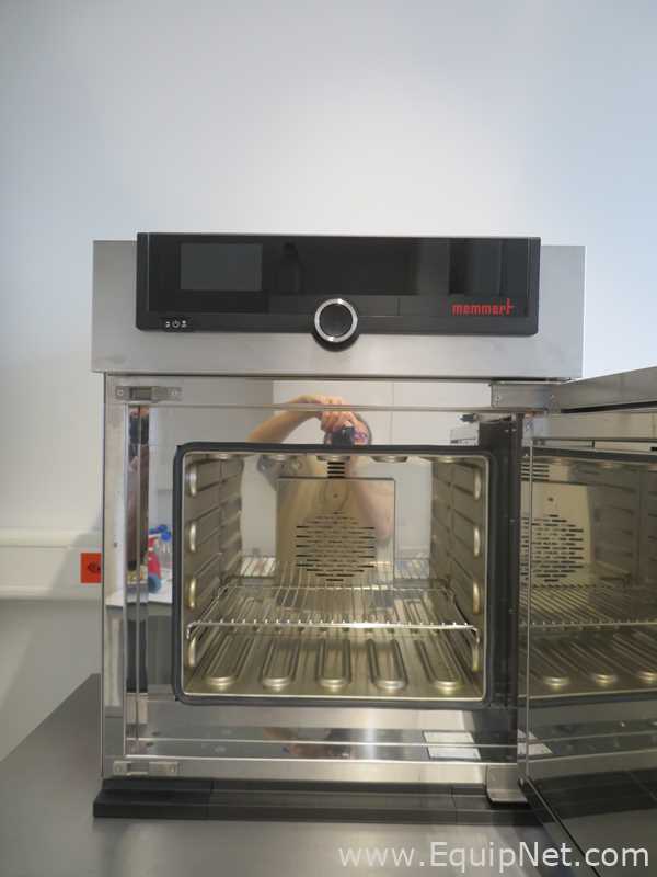 Memmert UF 30 Lab Oven
