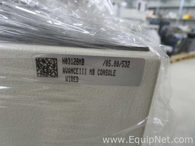 Ressonância Magnética Nuclear Bruker Advance III 400
