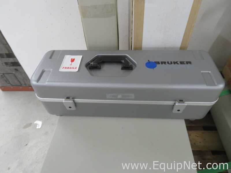 Ressonância Magnética Nuclear Bruker Advance III 400
