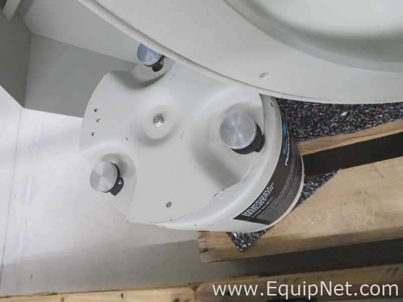 Ressonância Magnética Nuclear Bruker Advance III 400