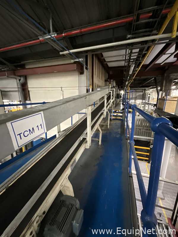 Etavoni 180 Degree Curved Conveyor Belt Elevator with Downstream Conveyors - Line 5
