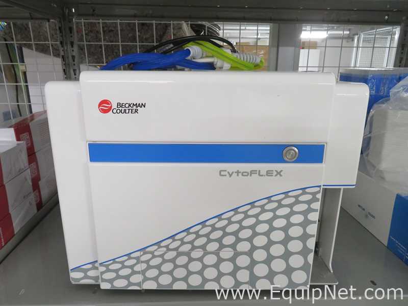 Citómetro de Flujo Beckman Coulter CytoFLEX