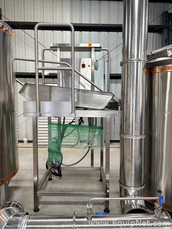 Equipamento de fabricação de cerveja e destilação Specific Mechanical Systems 8.5 BBL 2 Vessel Brewhouse 