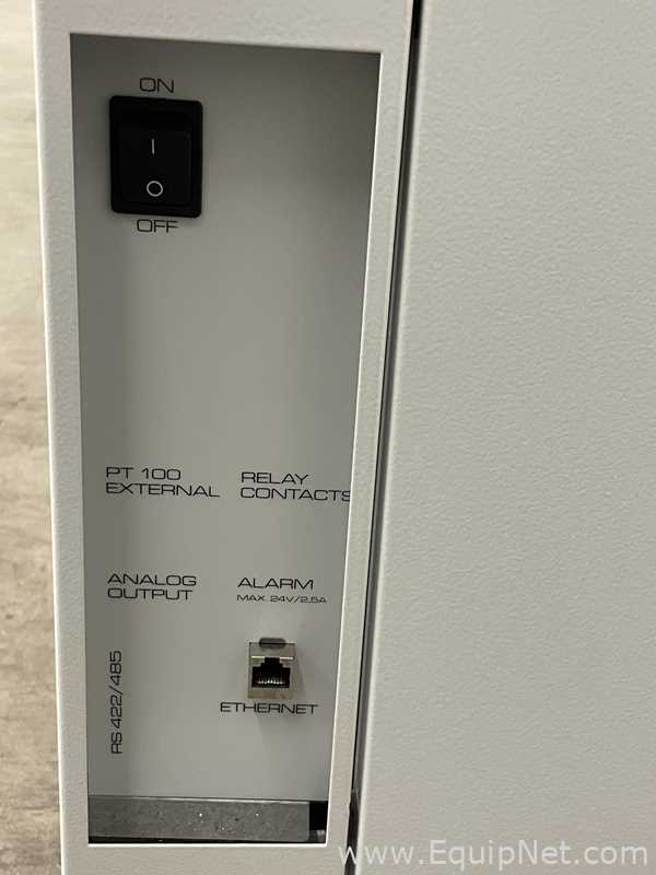 Binder KB240 Lab Incubator