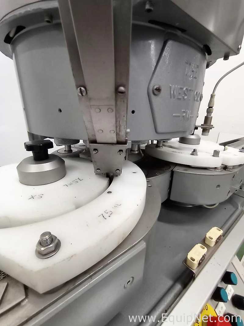 Tapadora The West Co. Inc.  RW500
