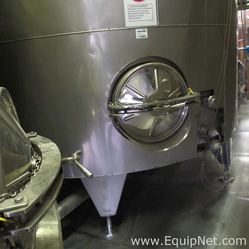 CIP 150 HL - 127 bbl Stainless Steel Vertical Tank