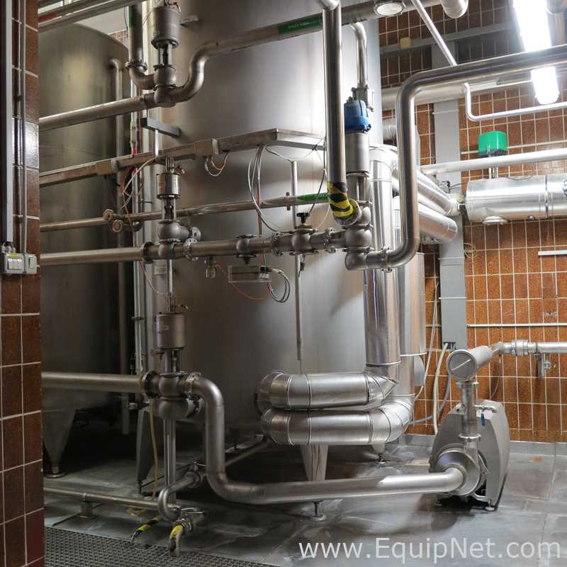 CIP 80 HL - 68 bbl Vertical Stainless Steel Tank