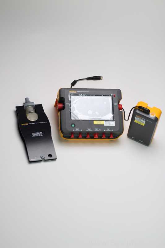 Fluke Biomedical VT900A Gas Flow Analyzer plus Fluke Biomedical Vapor Anesthesia Tester
