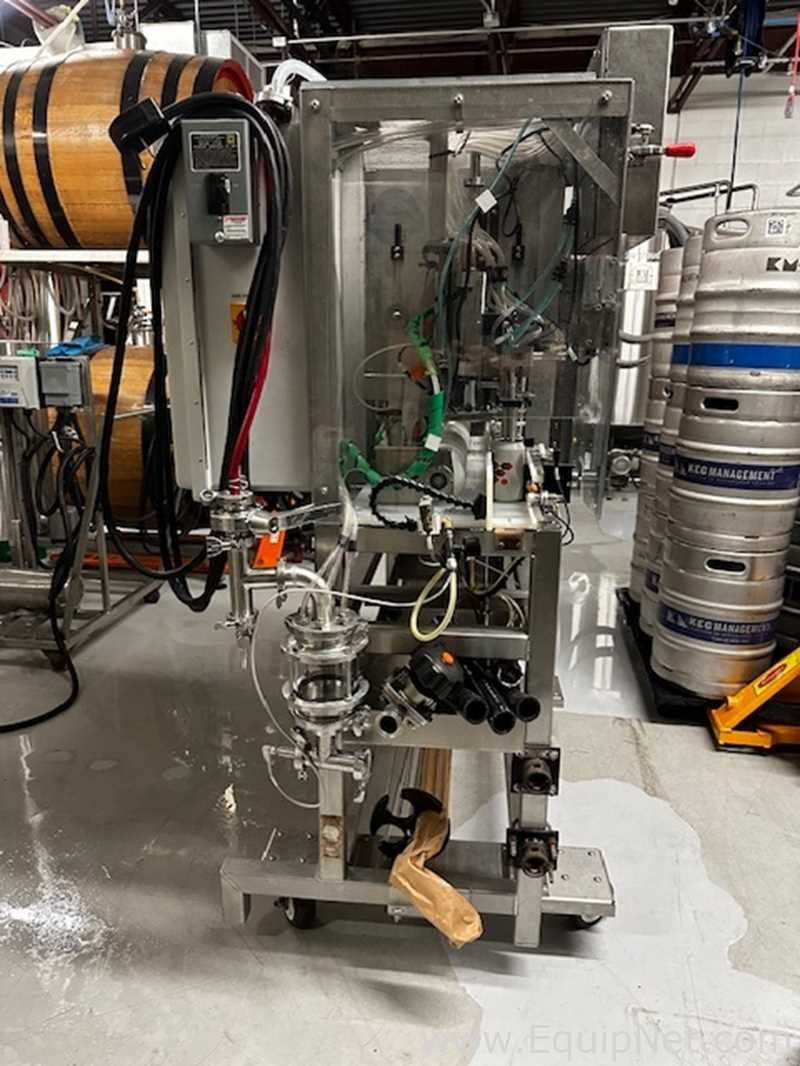 Máquina para Enlatar Alpha Brewing Compass 25 - Compact