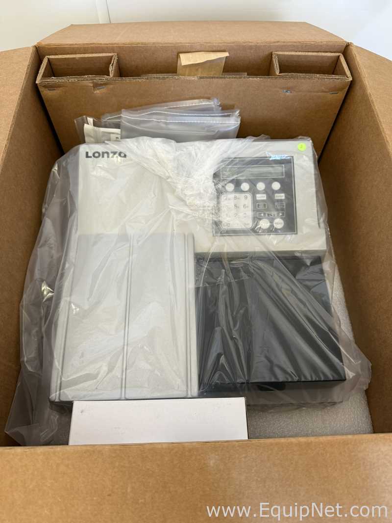 Unused Agilent Technologies ELx808IUBWI Automated Microplate Reader