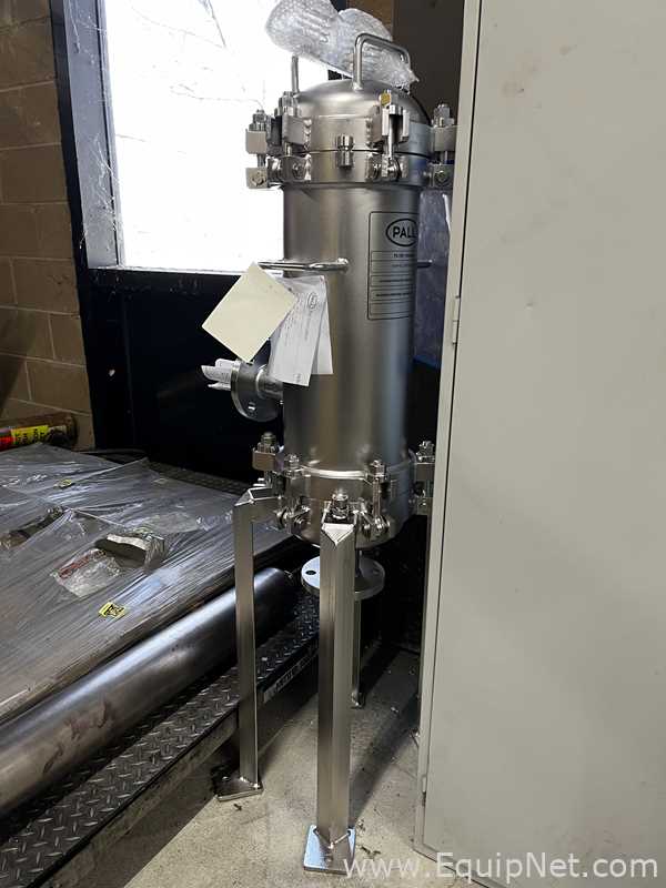 Unused PALL A04HK-2G8F33J-BE Filter Housing