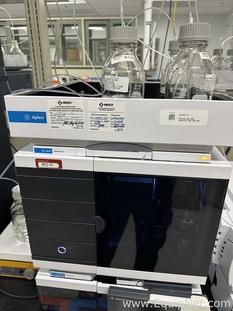 Agilent 1260 Infinity II HPLC Fluid Chromatography with Components