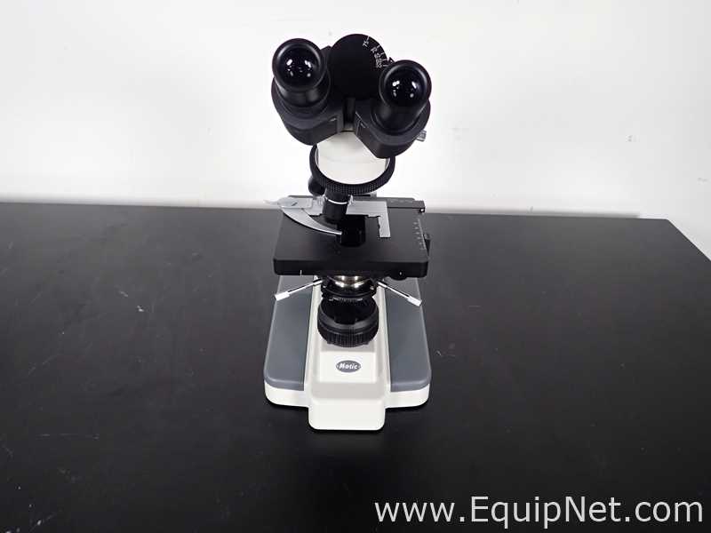 Microscopio Motic 29AX