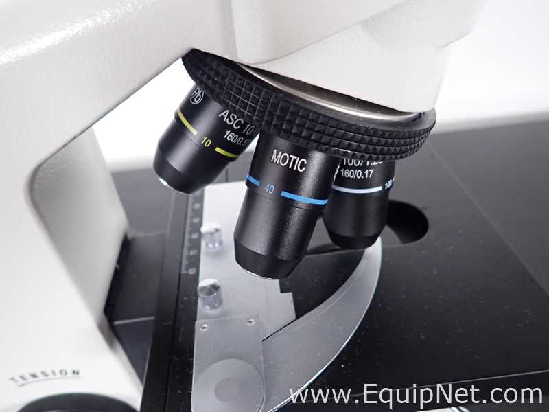 Microscopio Motic 29AX