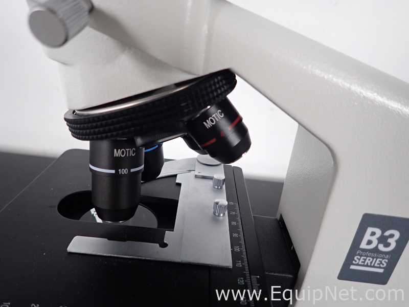 Microscopio Motic 29AX