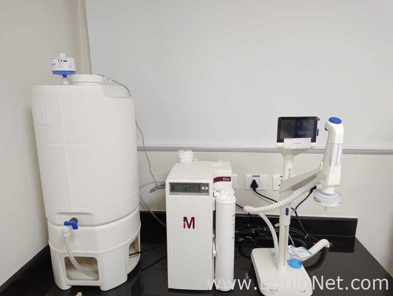 Sistema de Purificación y Destilación de Agua Merck  Elix Essential-15