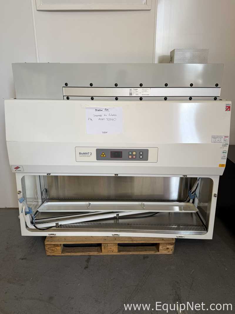 Cabine de Segurança Biológica CAS Contained Air Solutions Biomat 2 1800