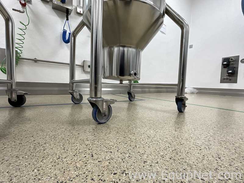 Tanque aço inox Epsilon Pharmaservices .  152.6 Litros