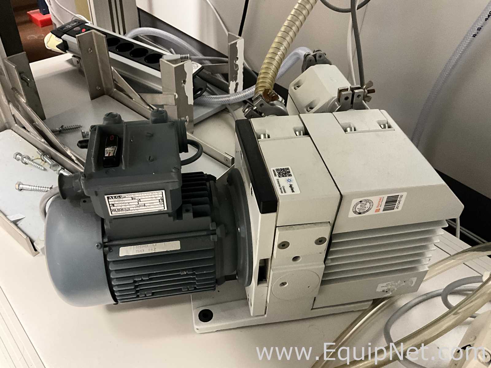 Bomba de Vacío AEG D4B
