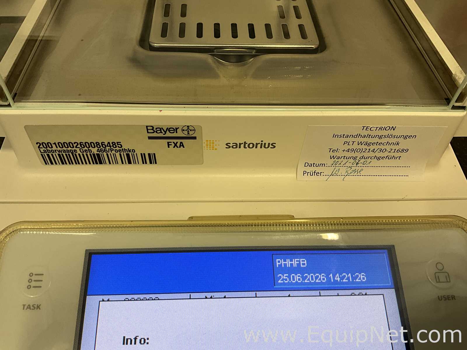 Sartorius Cubis MSA225S-1CE-DI Analytical Balance