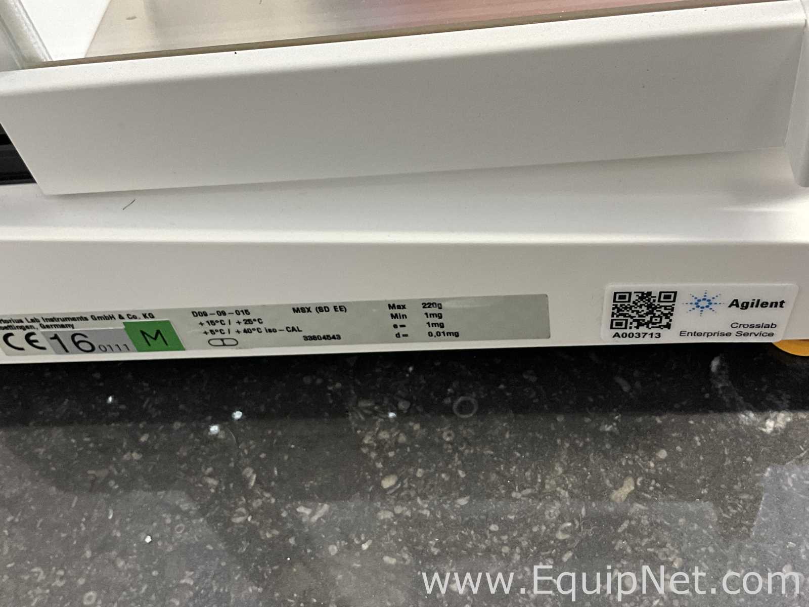 Sartorius Cubis MSA225S-1CE-DI Analytical Balance
