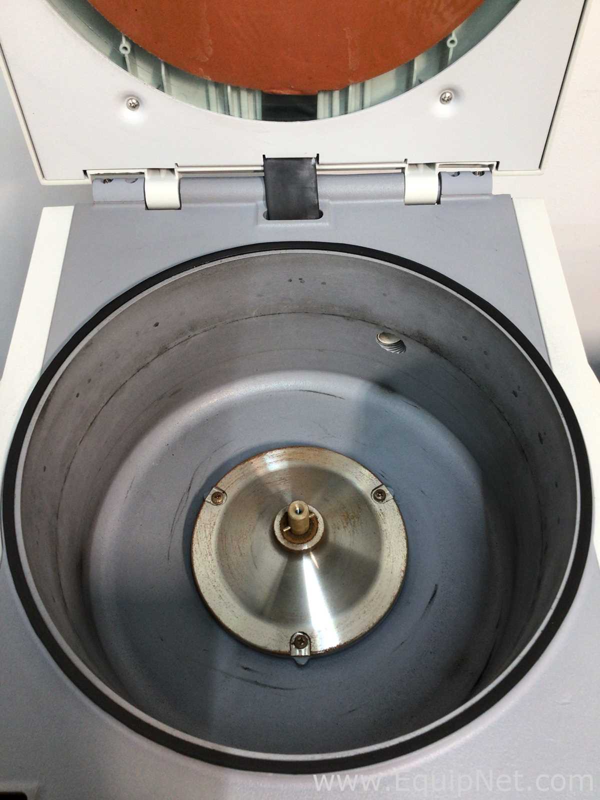Concentrador Thermo Scientific SAVANT SPD131DDA