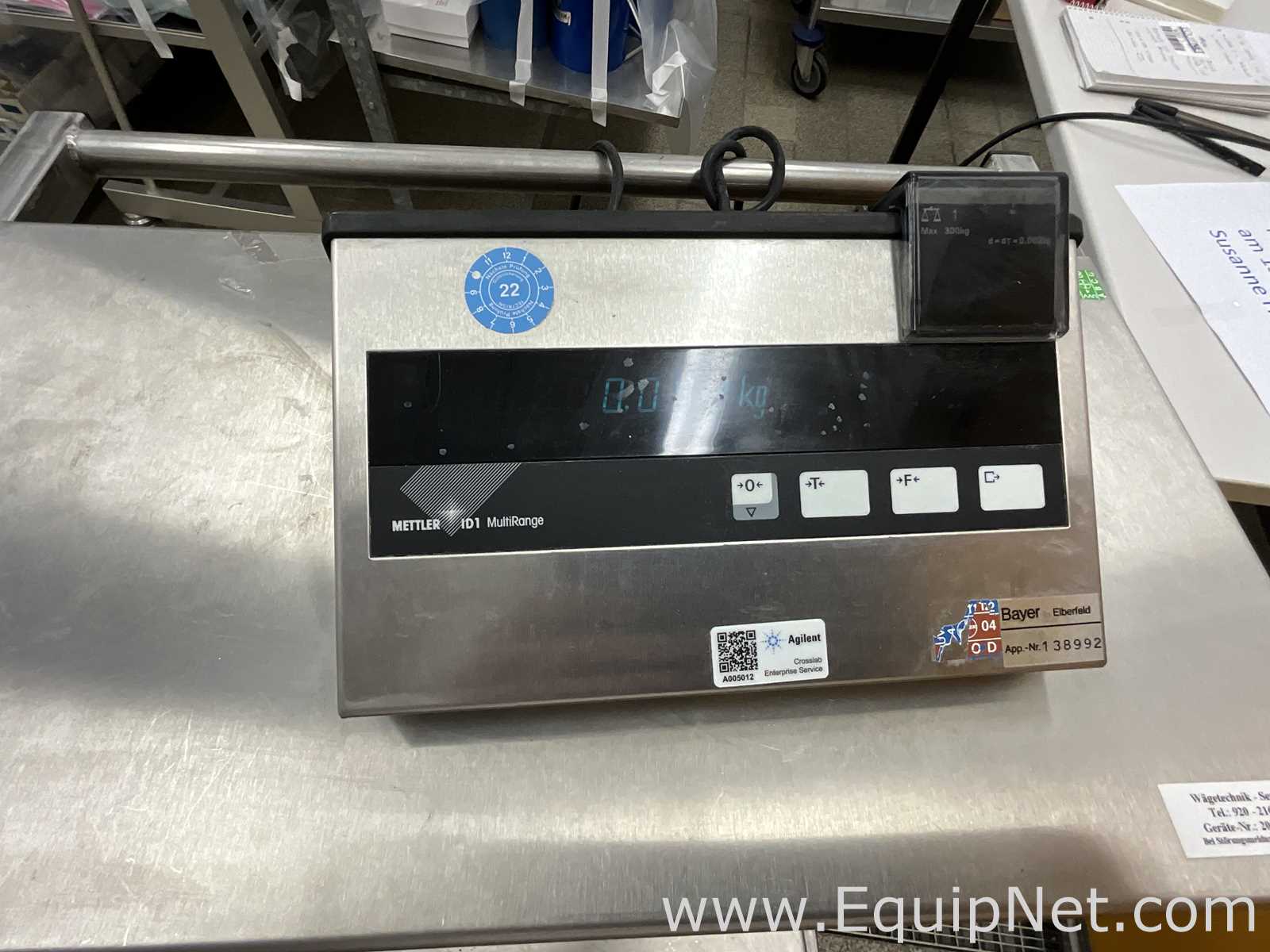Mettler Toledo KCC300S 300KG Bench Scale with ID1-PLUS Weight Indicator on Trolley
