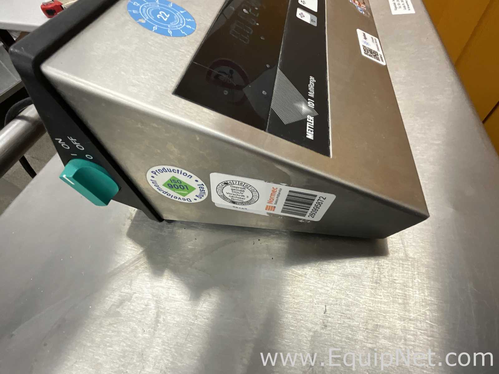 Mettler Toledo KCC300S 300KG Bench Scale with ID1-PLUS Weight Indicator on Trolley