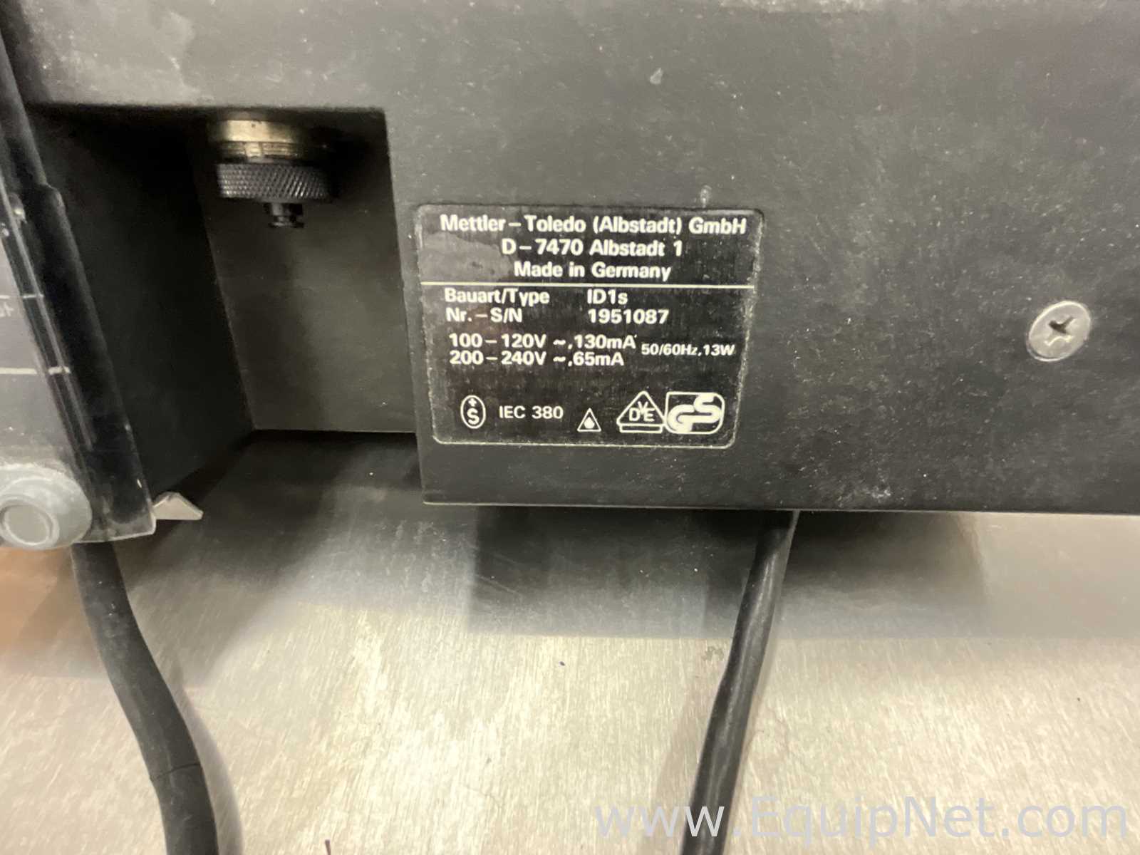 Mettler Toledo KCC300S 300KG Bench Scale with ID1-PLUS Weight Indicator on Trolley