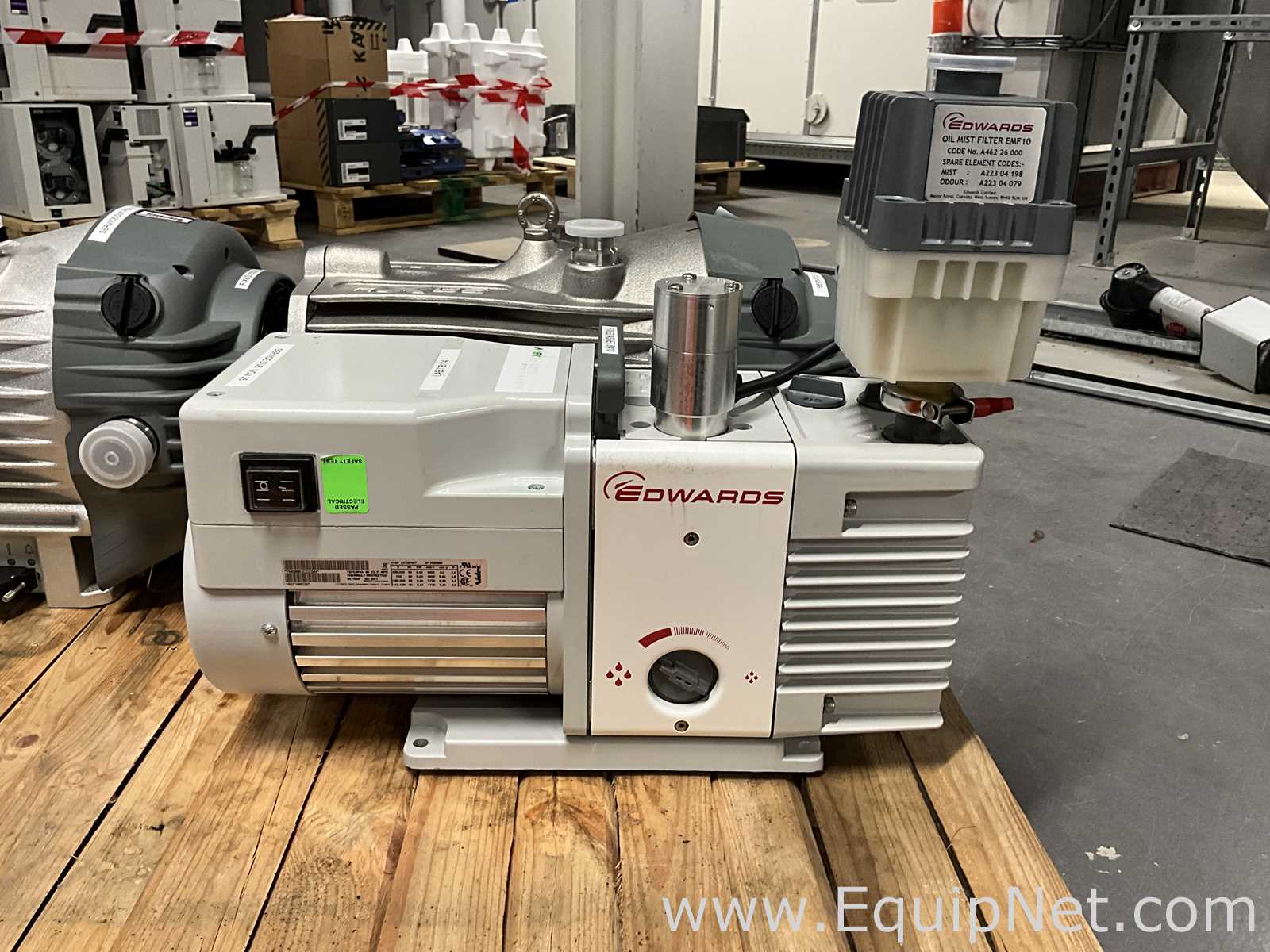 Edwards RV5 Vacuum Pump