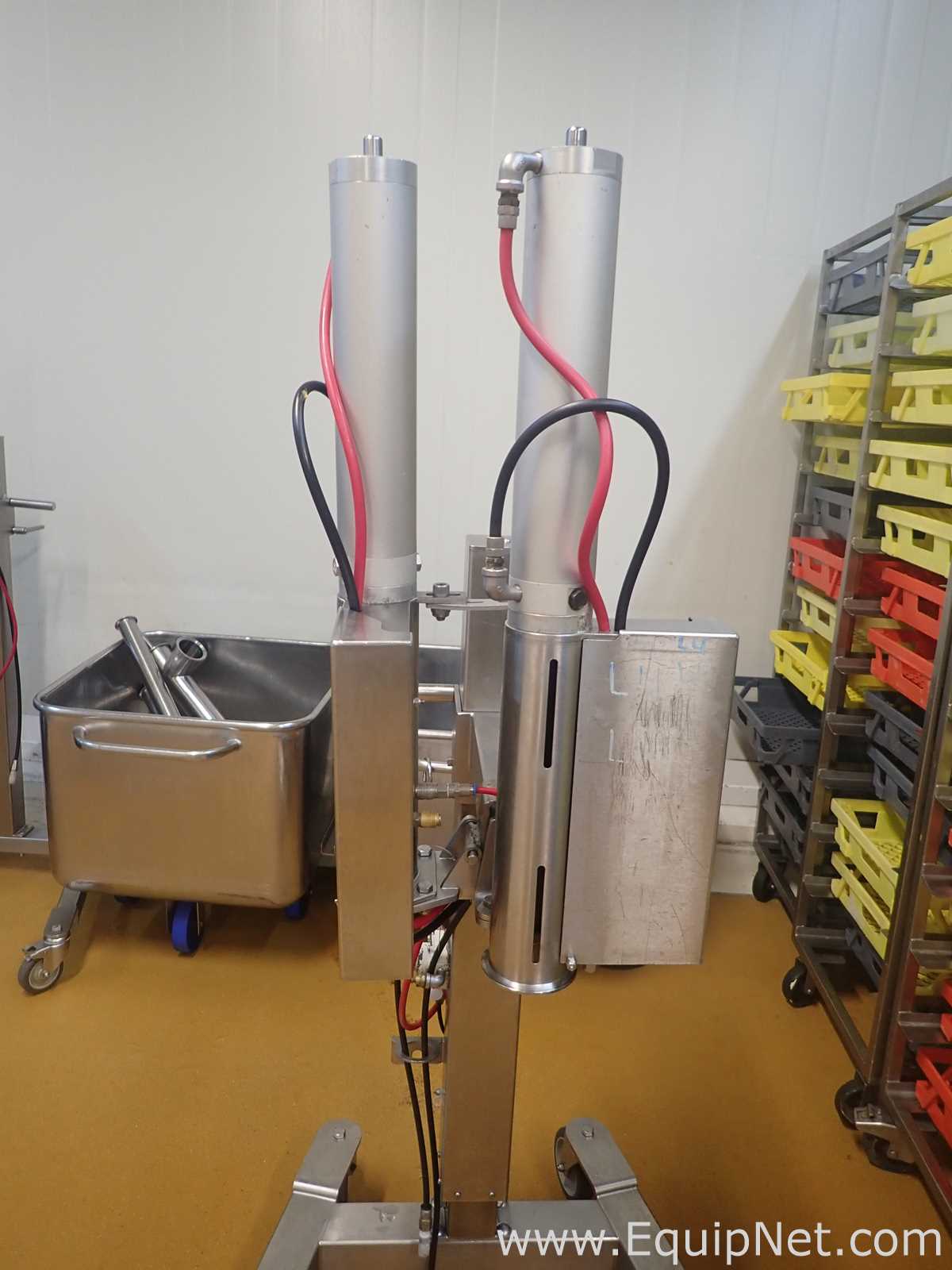 Hunter Filling Systems Series 300 Volumetric Filler