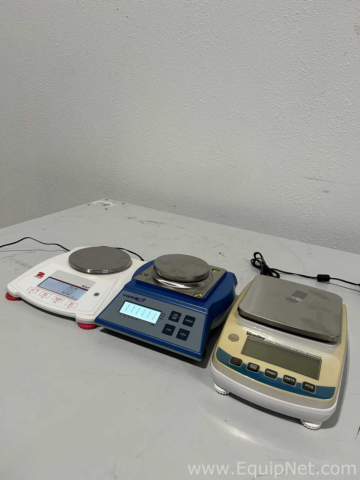 lote de  3 Balança de Laboratório Various 