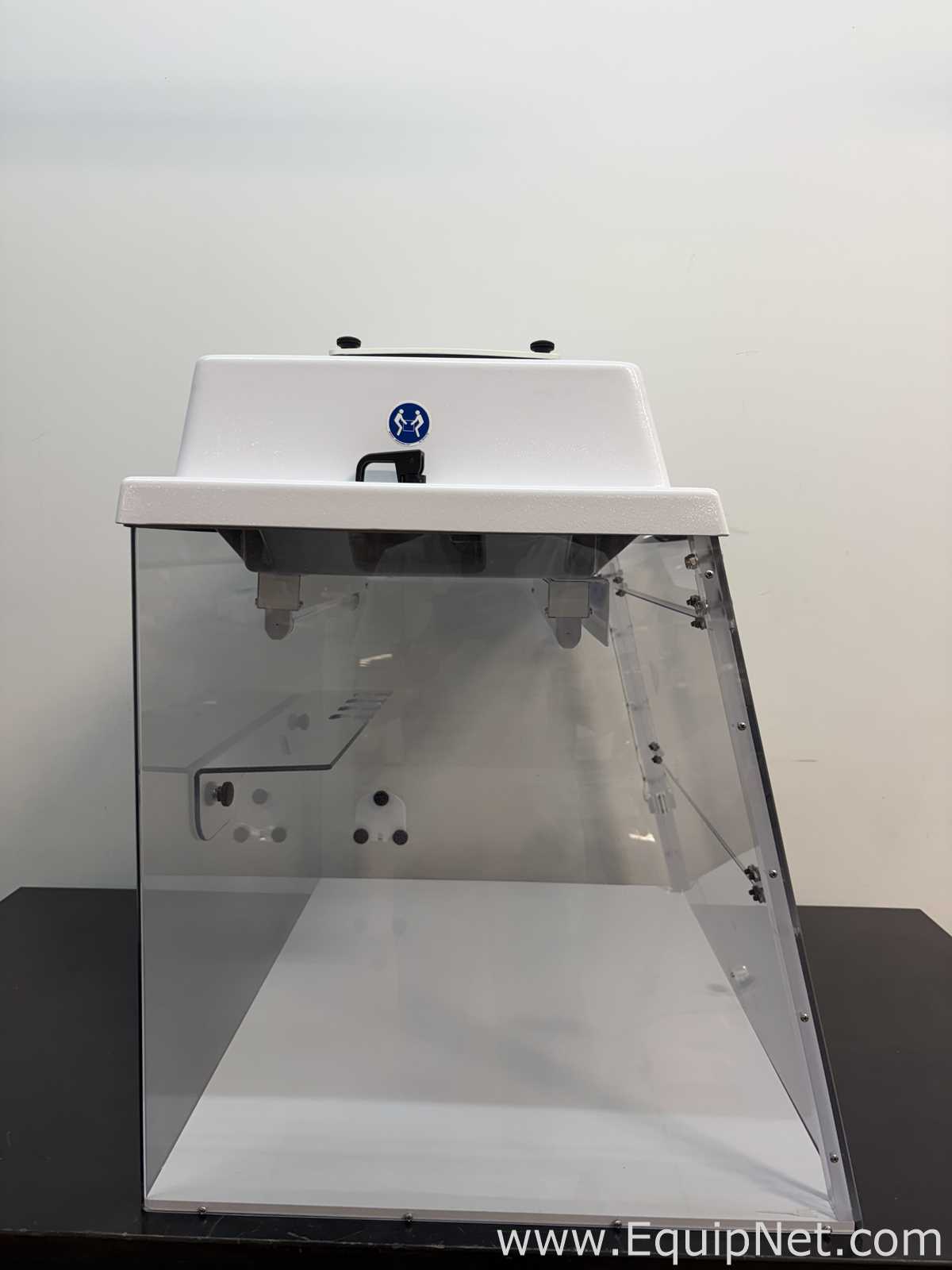 Air Clean 600 AC632LFUVC PCR Workstation