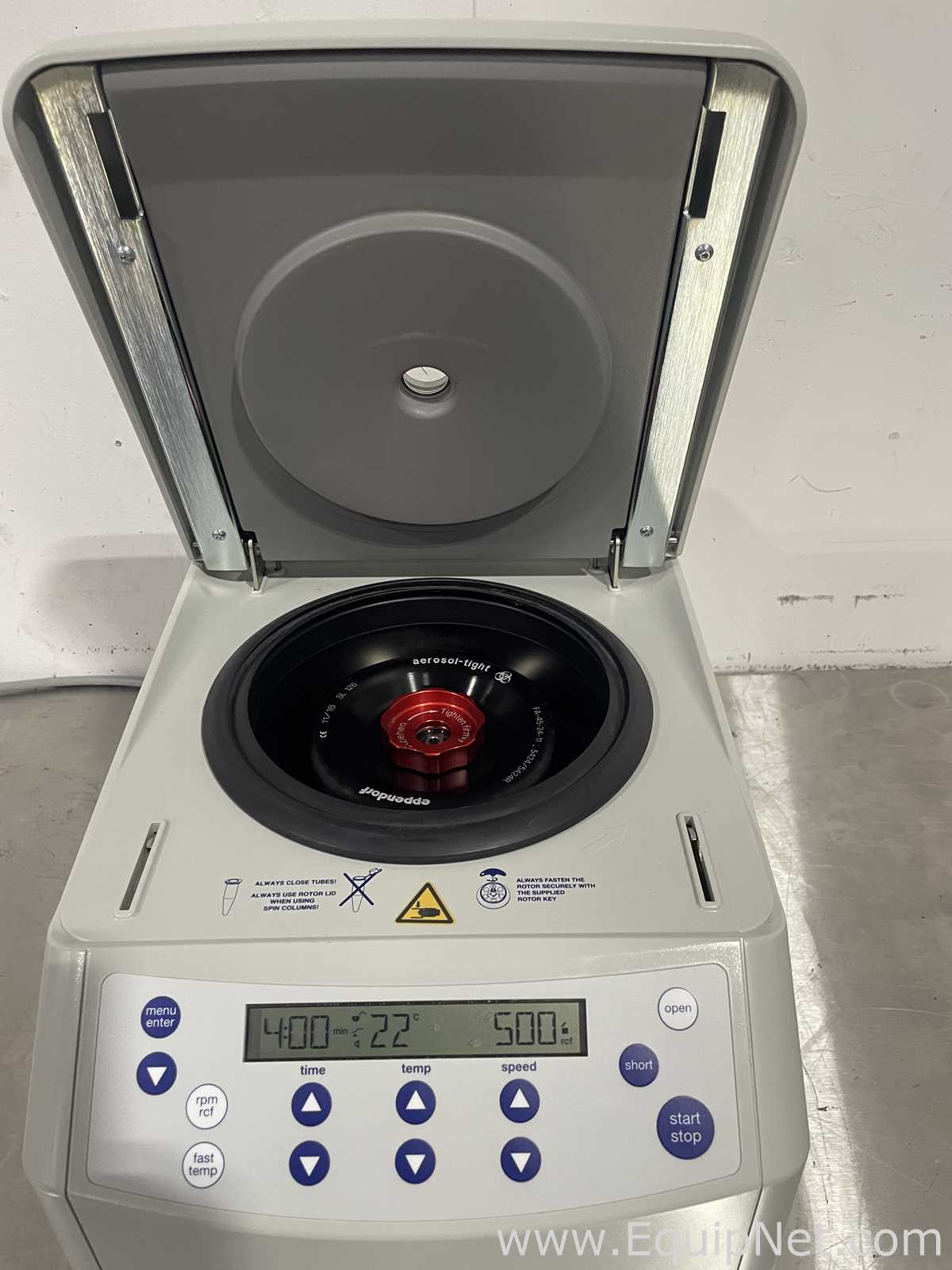 Eppendorf 5424R Benchtop Laboratory Centrifuge