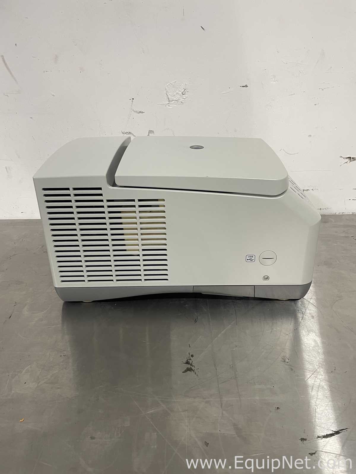 Eppendorf 5424R Benchtop Laboratory Centrifuge