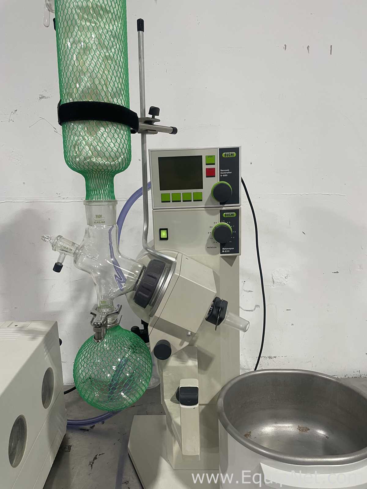 Banho Maria e Circulador Buchi Labortechnik AG R-210