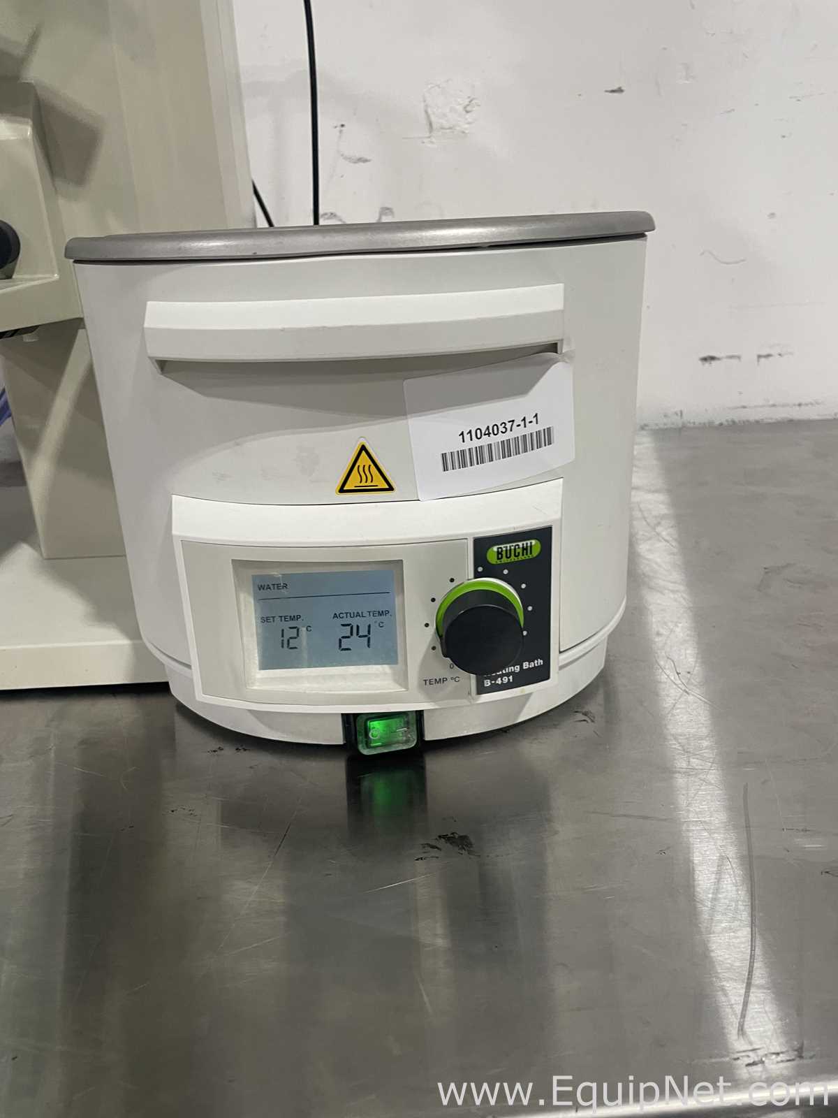 Banho Maria e Circulador Buchi Labortechnik AG R-210