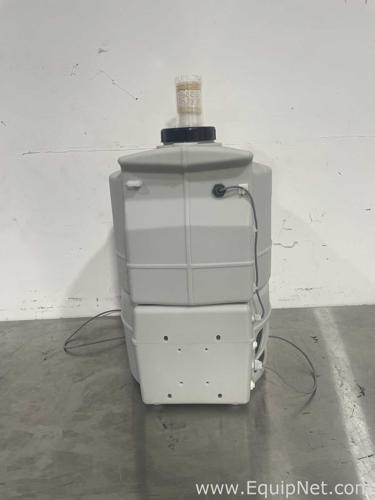 Thermo Scientific Smart2Pure Water Purification System