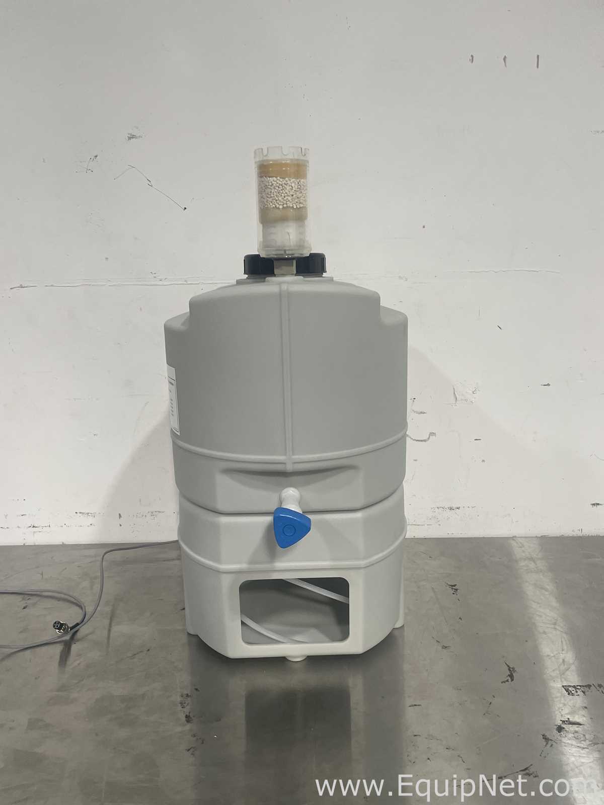 Thermo Scientific Smart2Pure Water Purification System