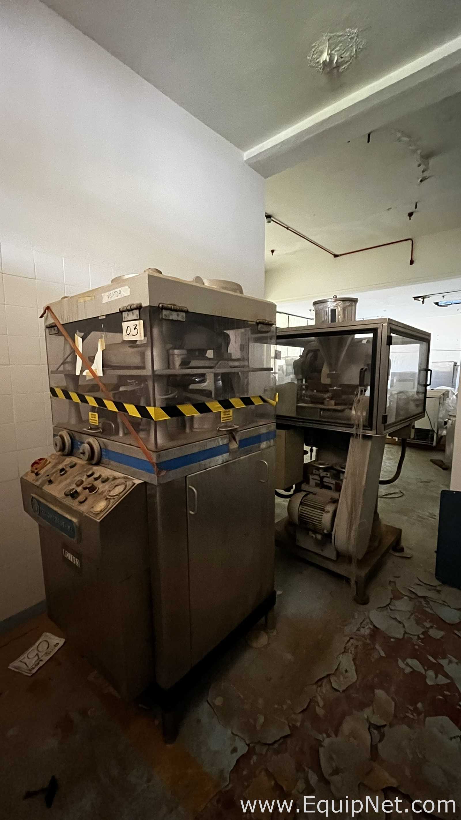 Riva DD-3 Tablet Pre-Compression and Compression Press - SCRAP