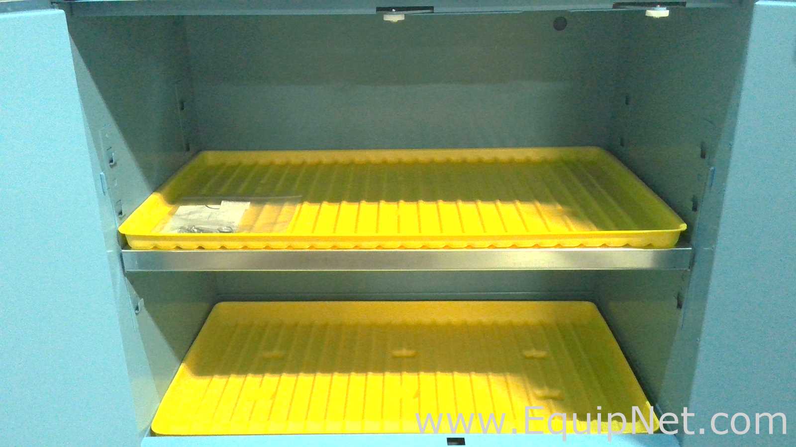 Lote de 2 Gabinete de Almacenamiento JustRite 892322