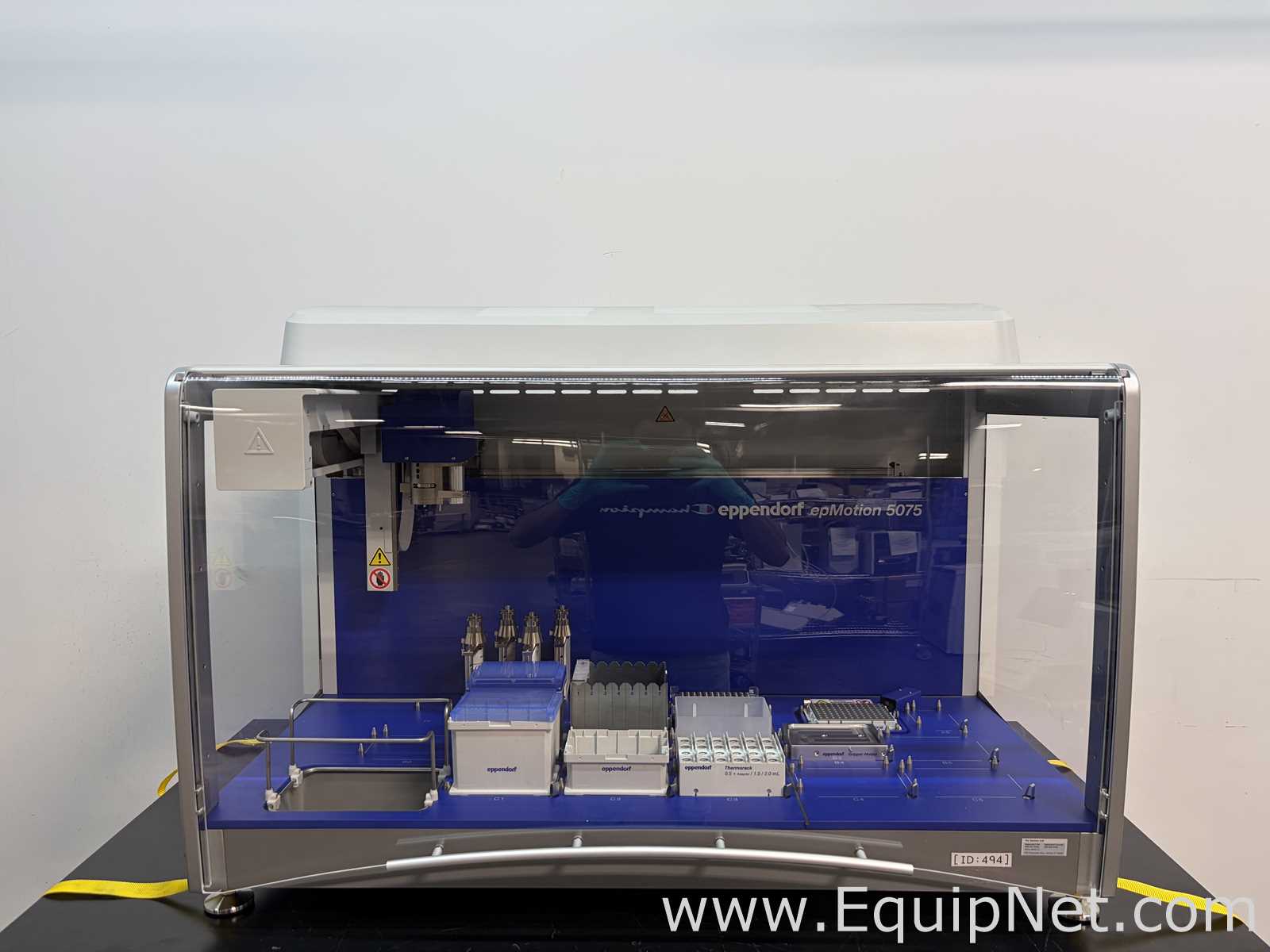 Manipulador de Líquidos Eppendorf epMotion 5075