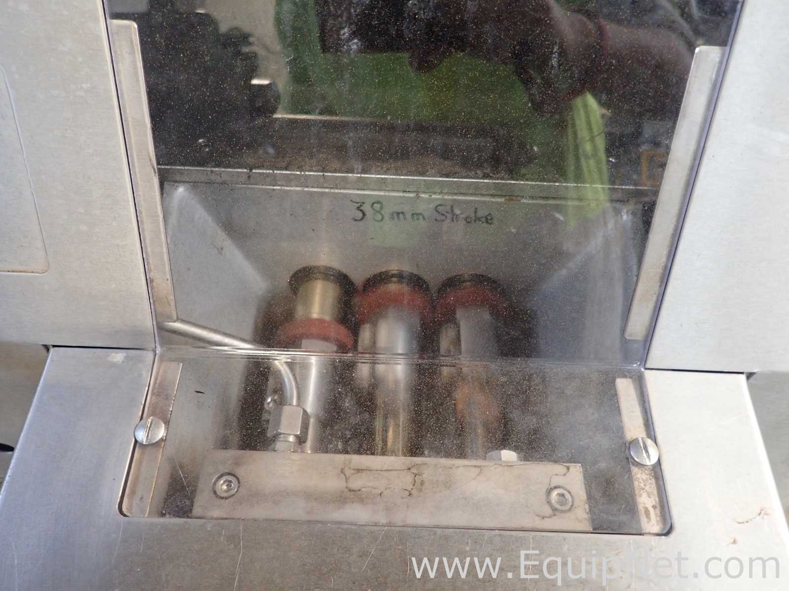 APV R5-P25,38 Homogenizer