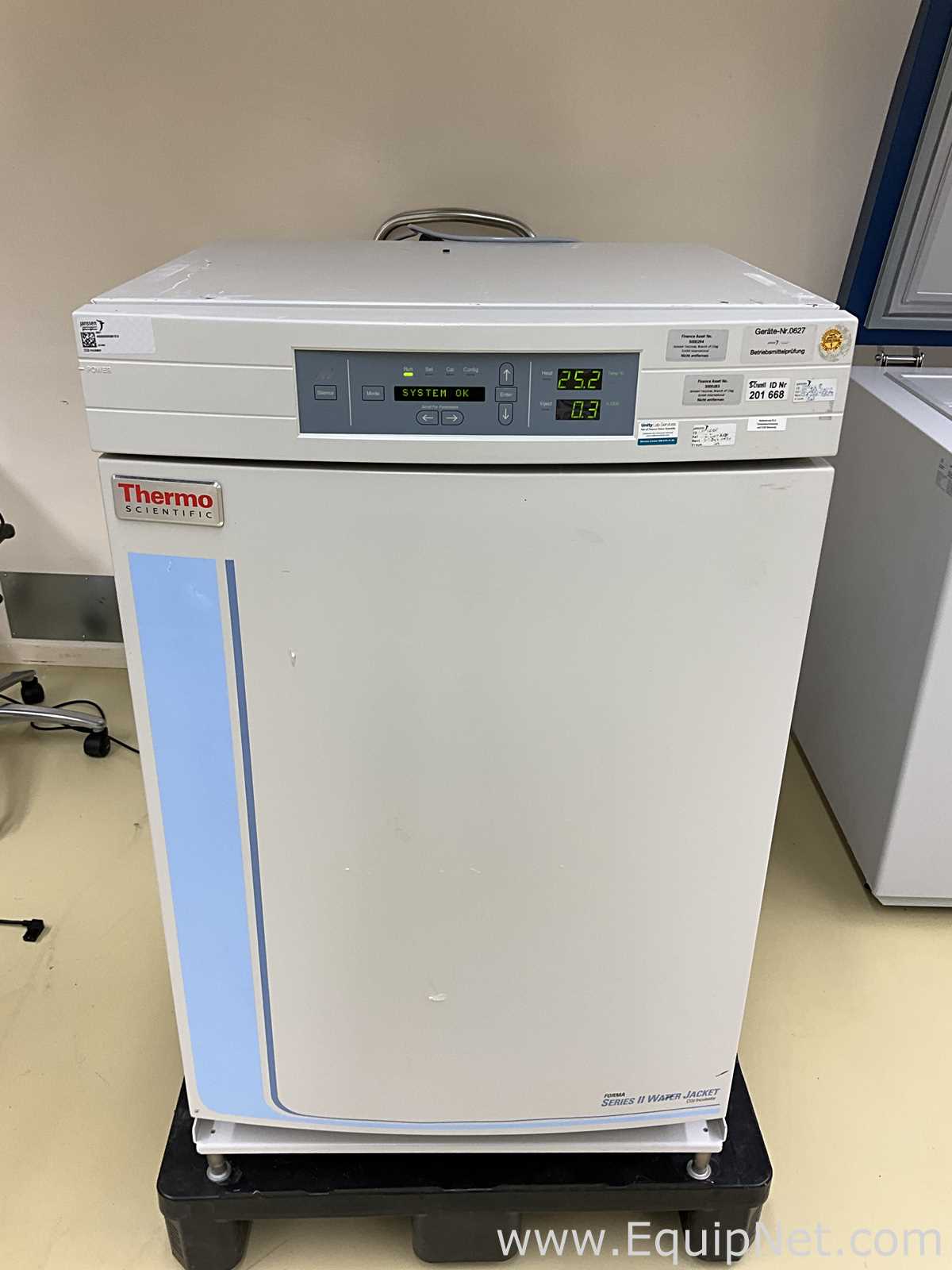 Incubadora Thermo Fisher Scientific 3121