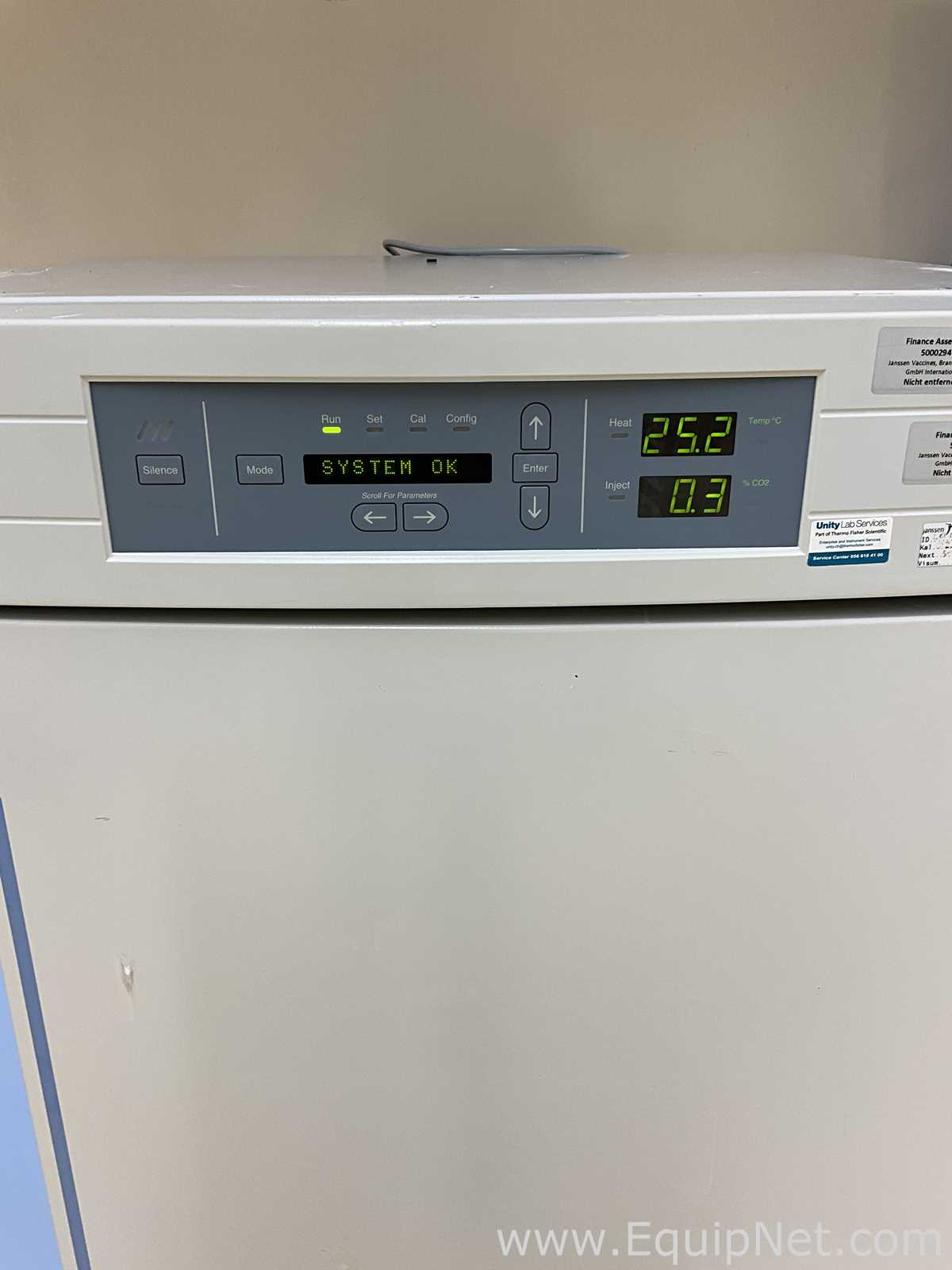 Incubadora Thermo Fisher Scientific 3121