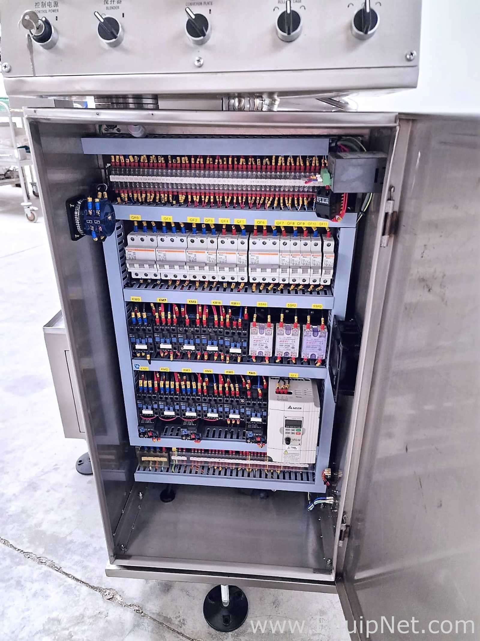 Máquina para Encapsulamento de Gel Mole Zhejiang Fuchang Machinery Co. LTD RG0.8-110A