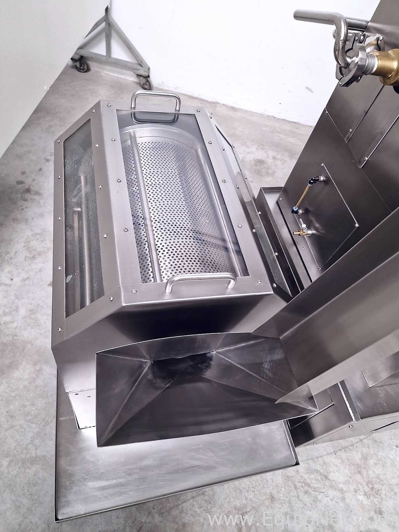 Máquina para Encapsulamento de Gel Mole Zhejiang Fuchang Machinery Co. LTD RG0.8-110A