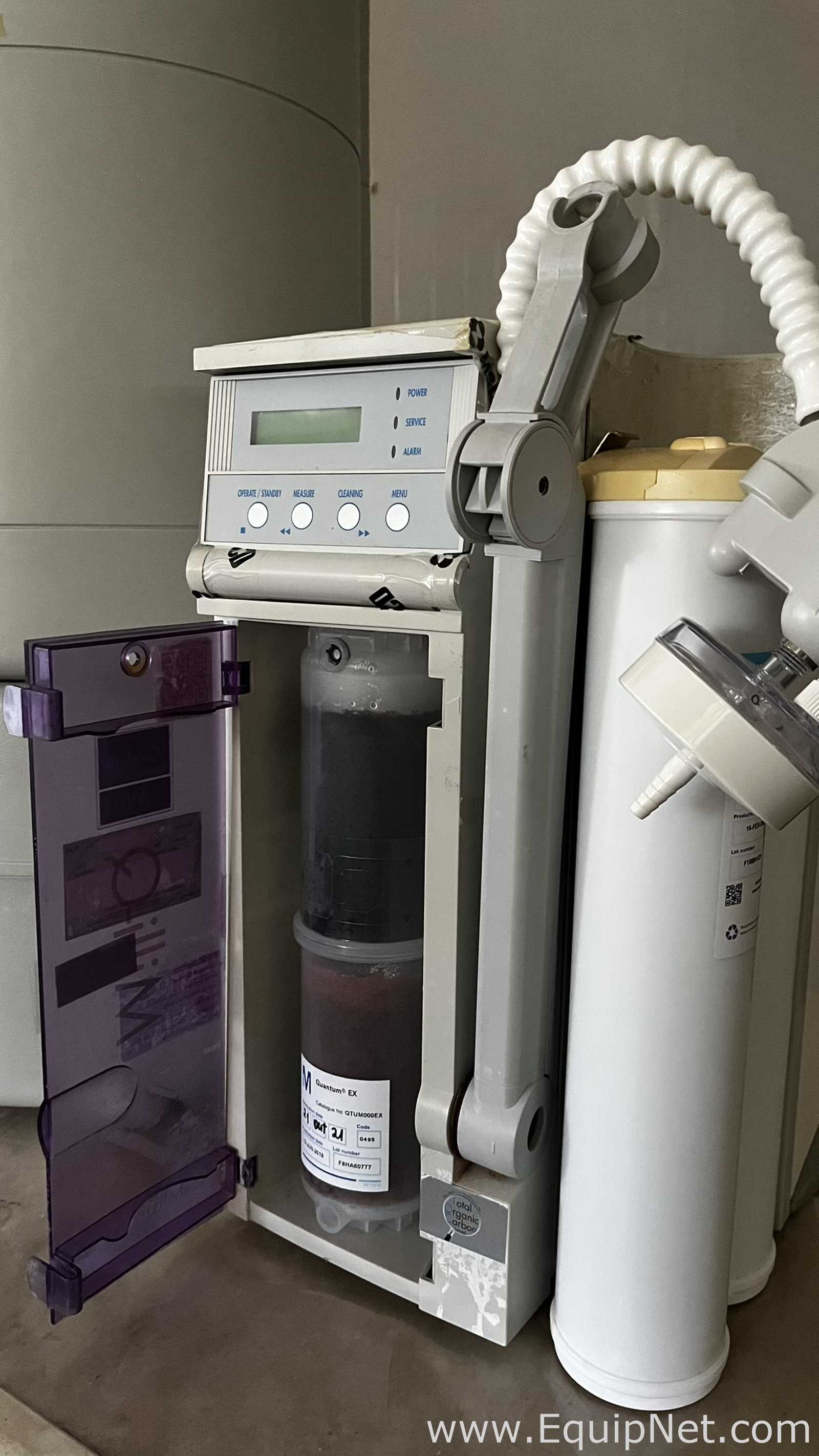 Millipore Gradient A10 Water Purification System with Millipore Automatic Sanitization Module