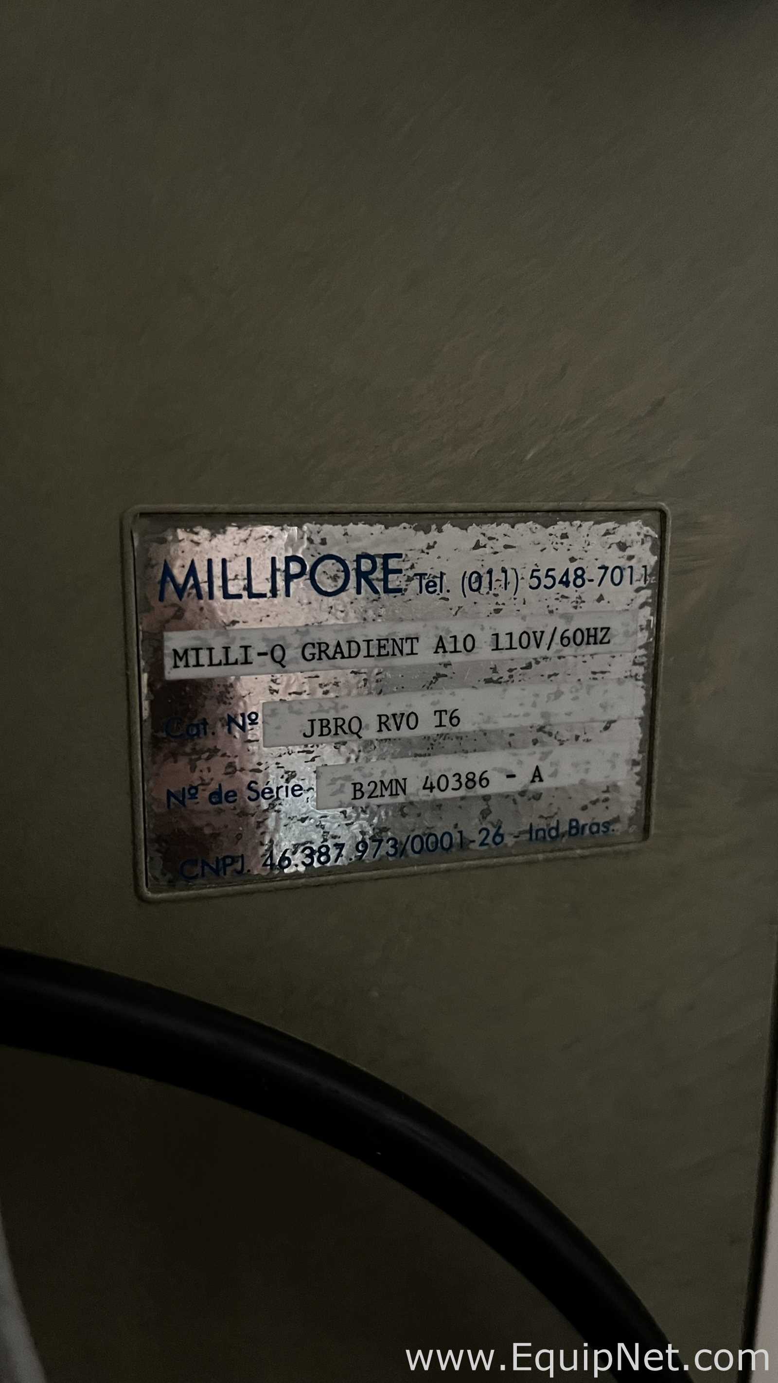 Millipore Gradient A10 Water Purification System with Millipore Automatic Sanitization Module