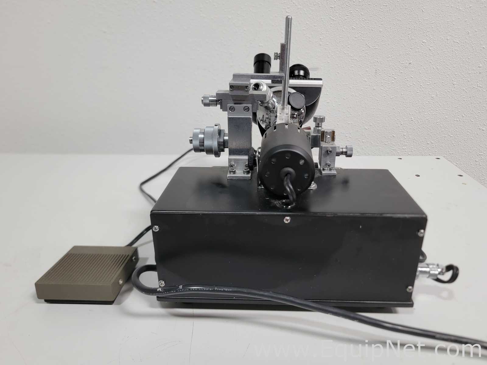 Microscópio Narishige MF-83